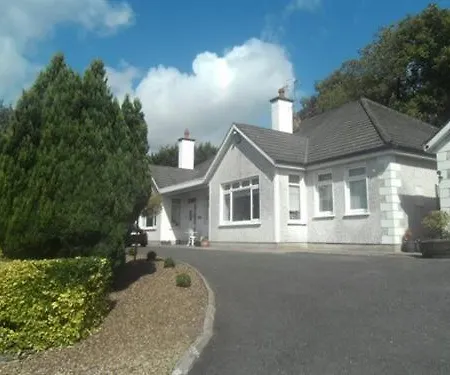 Launard House-2
